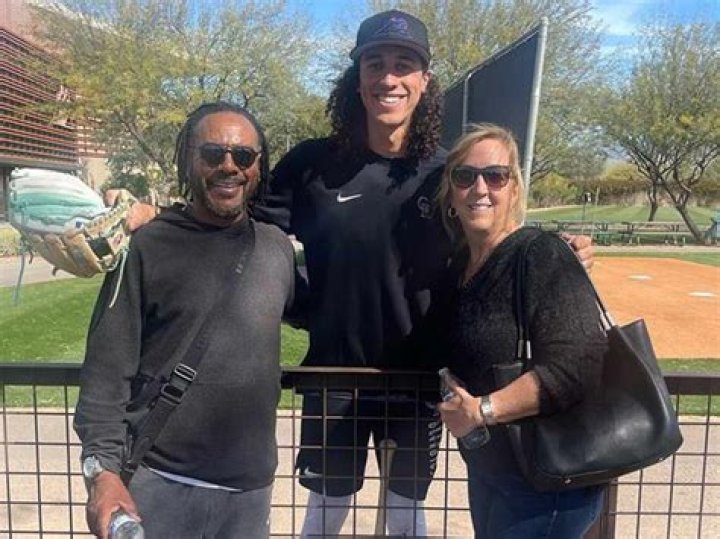 Cole Tucker Parents, Age, Career, Girlfriend, Net Worth And More
