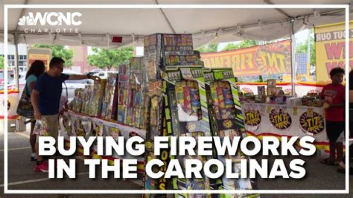 Consumer fireworks laws in Illinois vs Iowa