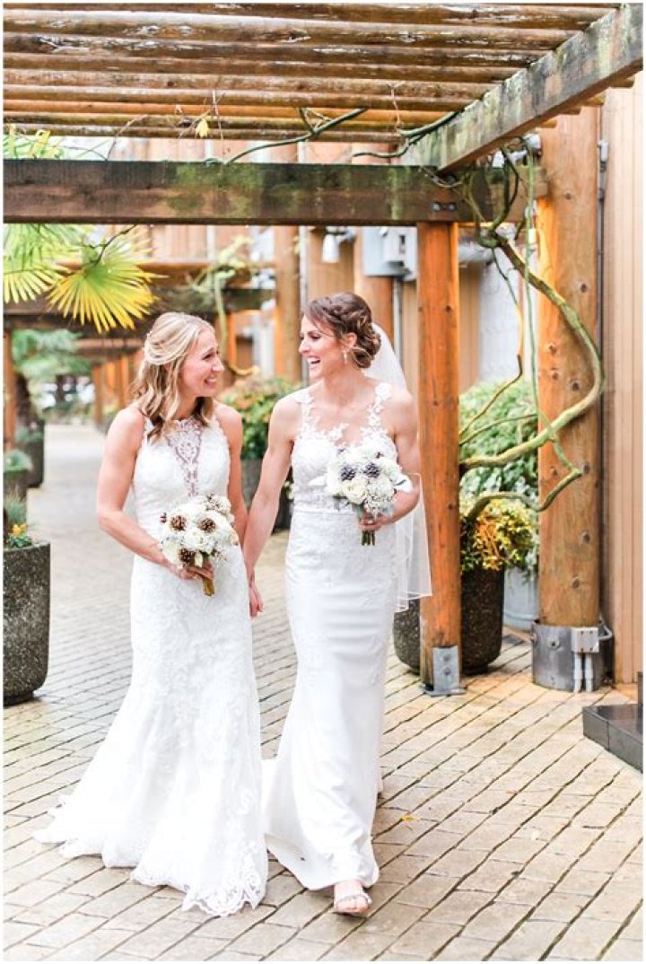 Courtney Vandersloot And Wife Allie Quigley Are Both Point Guard