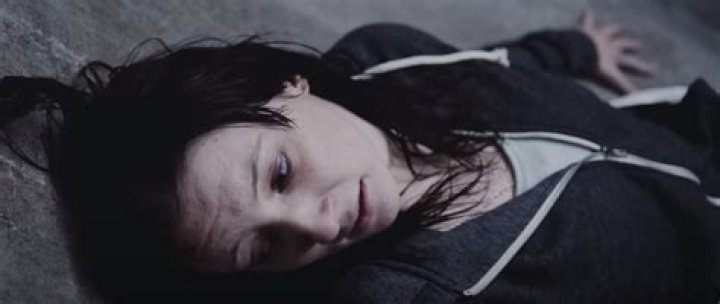 Curve Short Film Ending, Explained: Does the Woman Die?