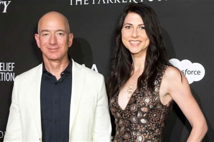 Dan Jewett: Wiki (MacKenzie Scott’s Husband), Bio, Age, Family, Net Worth