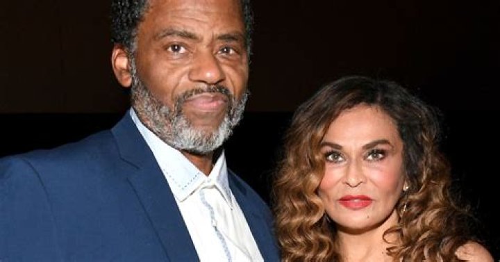 Daniel Smith Solange: The Life And Career Of An Influential Artist