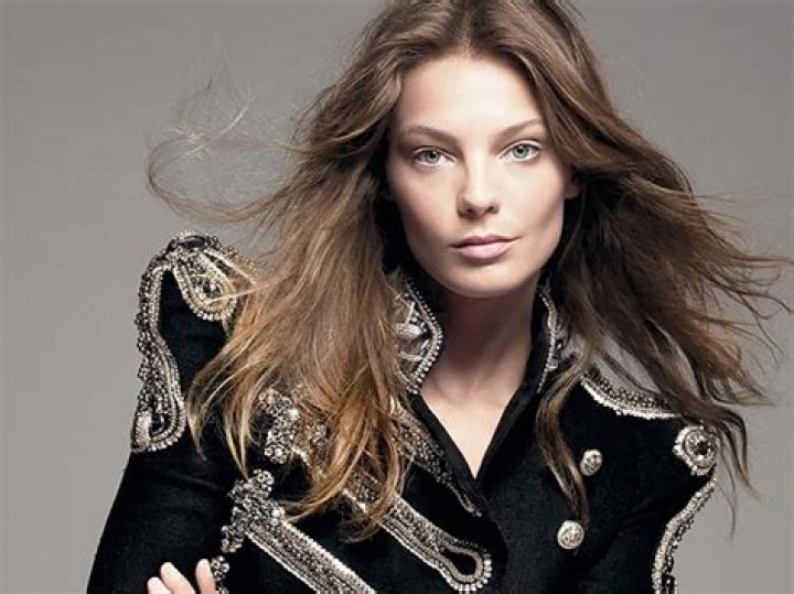 Daria Werbowy Biography, Net Worth, Age, Wiki, Family and Story