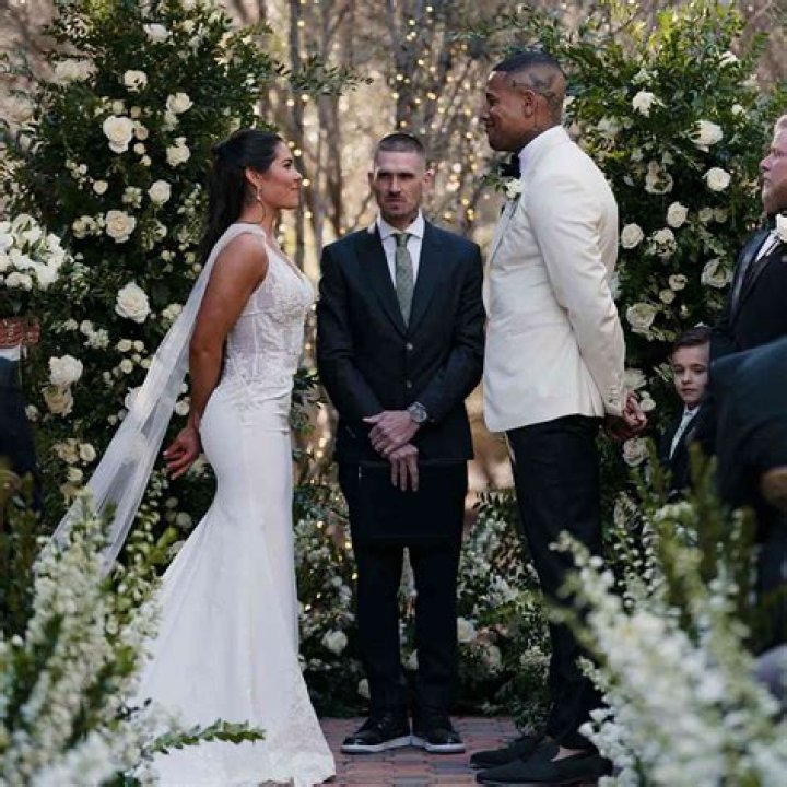Darren Waller: Profession, Family, Wife And Net Worth