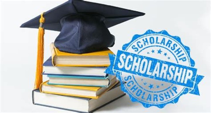 Davenport Central student earns $20,000 scholarship to go to Yale