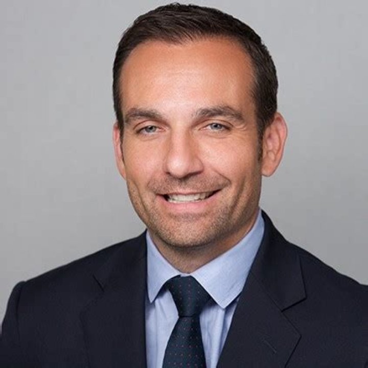 
David Glazek
Net Worth

