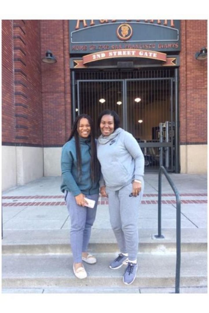 Deandre Ayton Sister Tiann And Serenity- Brother Andrew And Edward Jr