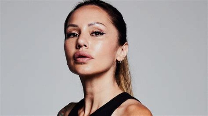 Deborah De Luca (DJ) Wiki, Biography, Age, Boyfriend, Family, Facts, and More