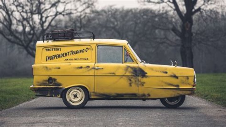 Del Boy’s iconic Only Fools and Horses yellow Reliant Regal van up for sale at auction and could fetch HUGE price