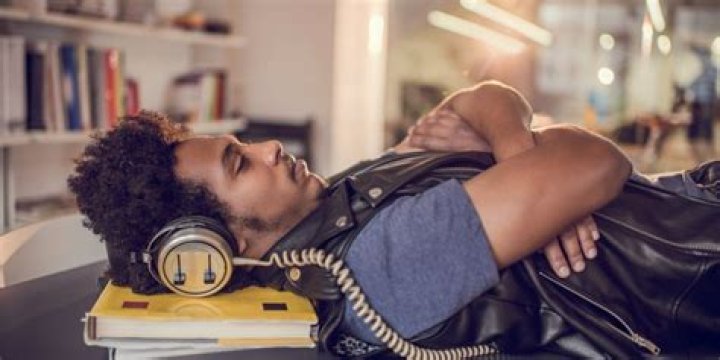 Depressed People Listen to Sad Music to Calm and Uplift, Says Study