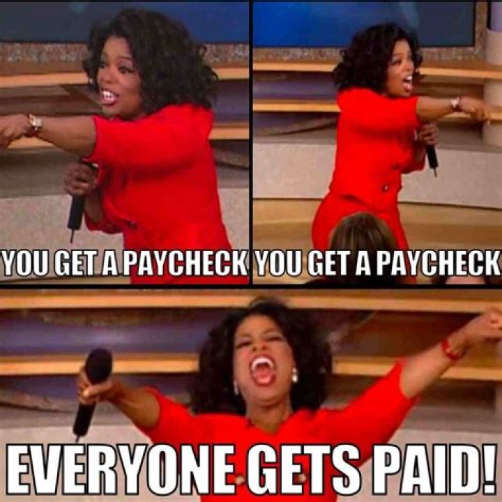 Do bartenders get paid the same as servers?