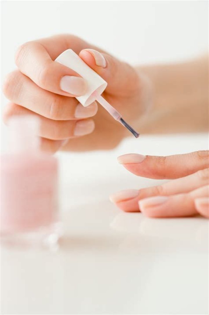 Do Base And Top Coats Work? Nail Pros Explain