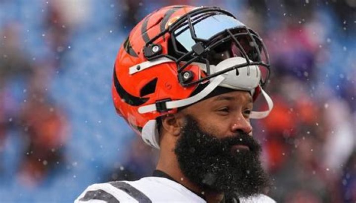 Does Samaje Perine Have A Brother? Meet Cousin La’Mical Perine