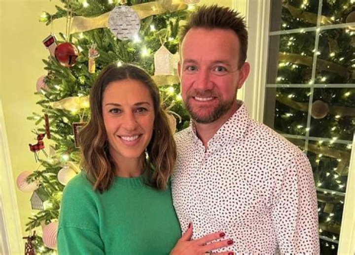 Does She Have Any Child With Partner Brian Hollins?