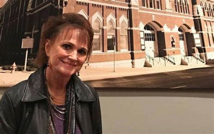 Donna Chapel: Where is Tammy Wynette’s Stepdaughter Now?