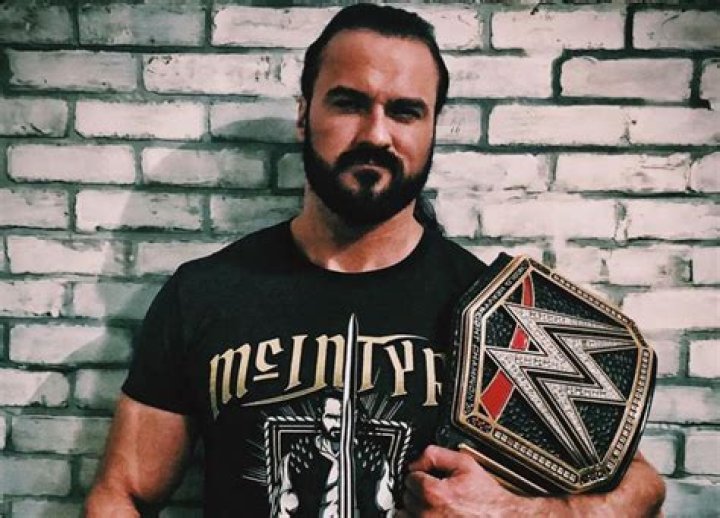 Drew McIntyre Family: Sister Cecilia, Mother Angela & Father Andrew