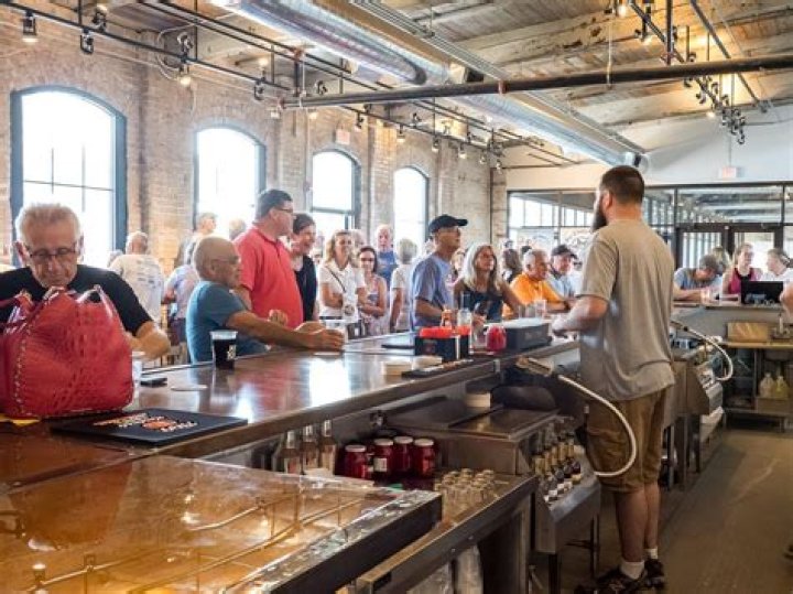 East Moline Main Street | Midwest Ale Works