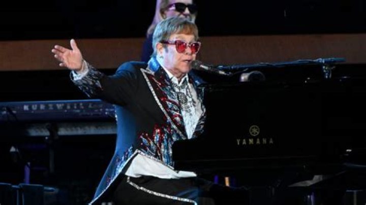 Elton John wins Emmy, joins EGOT club