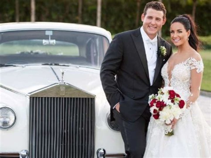 Emily Vakos [2023 Update]: Realtor & Wedding