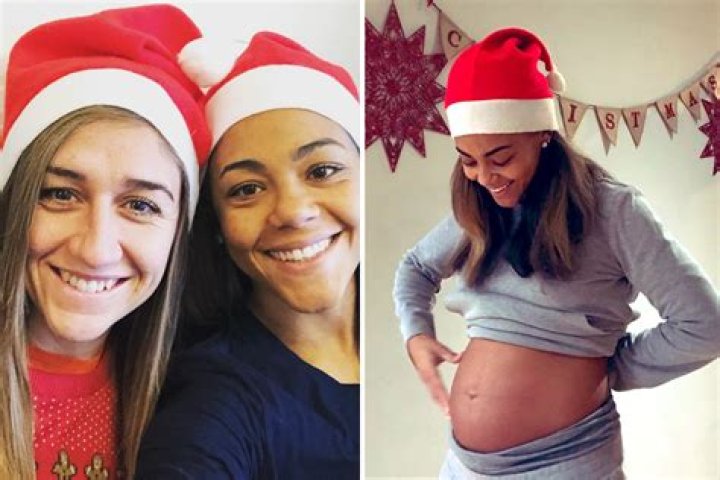 Ex-Brighton star Fern Whelan posts adorable pregnancy snap with Seagulls striker Aileen Whelan
