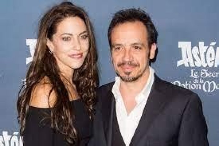 Ex Femme Alexandre Astier: 