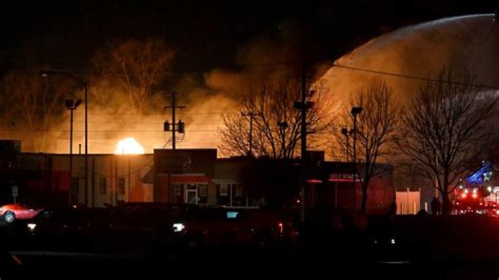 Explosive fire at site housing vaping supplies kills 1 outside Detroit, sends debris a mile away