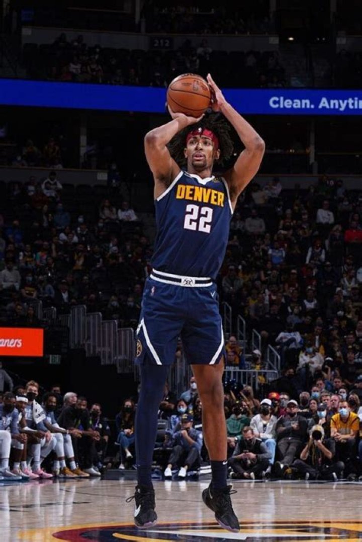 Family, NBA Contracts & Net Worth [2023 Update]