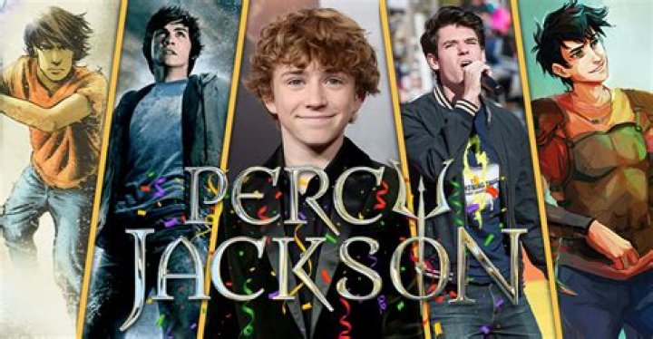 Fans Celebrate With Fan Art, Set Pictures and More