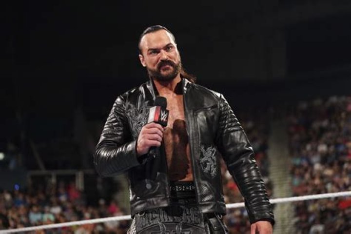 Fans Flood Mindy's Bakery With Funny Reviews Following CM Punk Drama