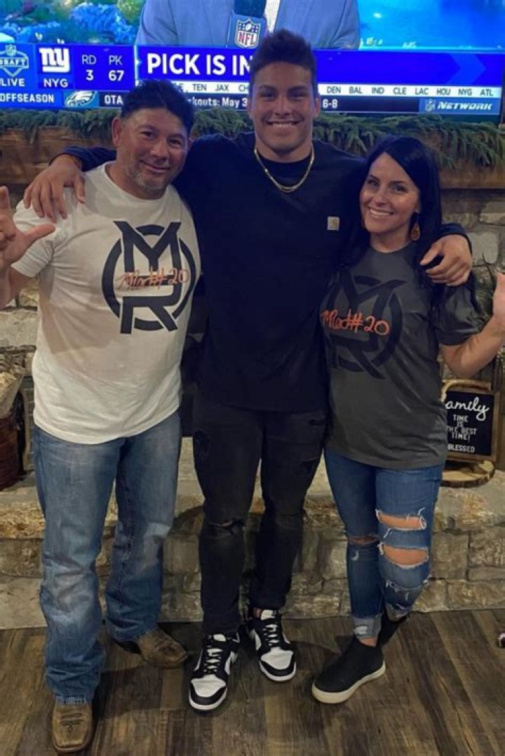 Father Roman And Mother Shanna