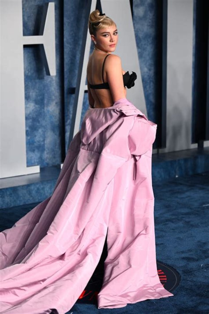 Florence Pugh Wears A Rose Bra To Vanity Fair Oscars After-Party