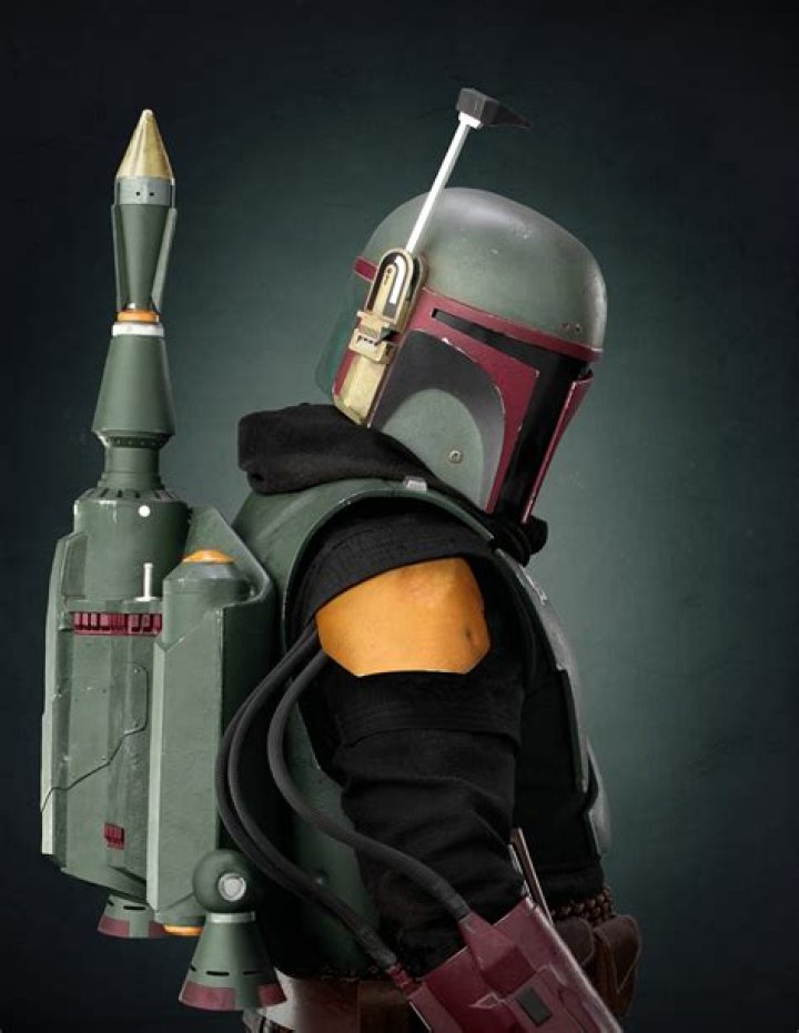 Former Child Star Daniel Logan Tries On Adult Boba Fett Gear