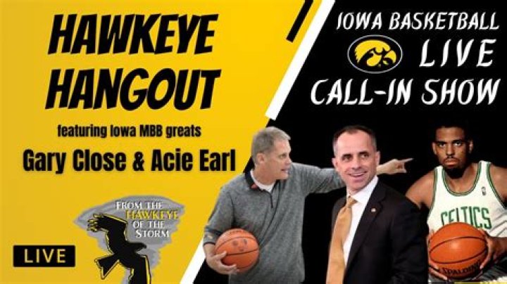 Former Hawkeye, Celtic Acie Earl credits dad with his future success
