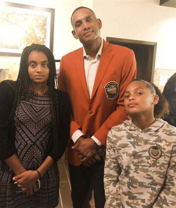 Grant Hill Parents, Ethnicity, Wiki, Biography, Age, Wife, Children, Career, Net Worth
