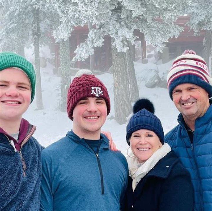 Greg Chalmers Wife Nicole Chalmers Is Mom Of Two