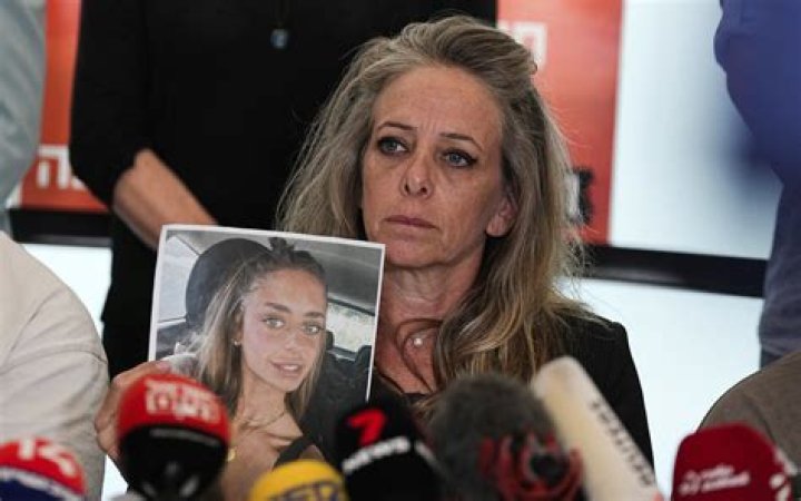 Hamas releases hostage video: Mia Schem video