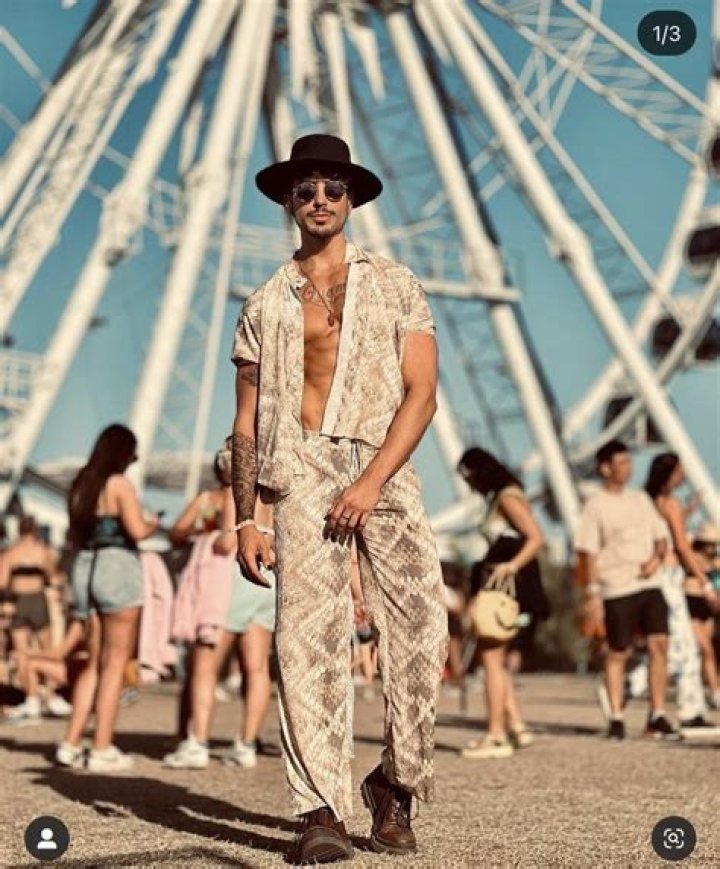 Harry Styles's Coachella 2022 Outfits Were All Feathers & Sequins