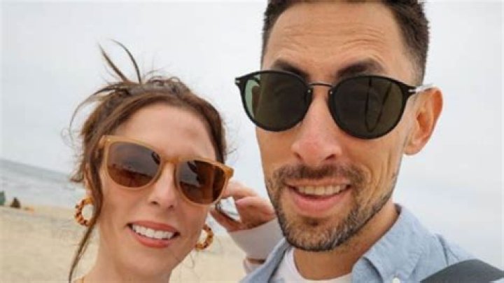 Here’s proof that Steve Moy and Mindy Shiben are still going strong