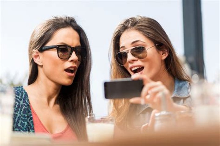 Hinge Brings Married People And Couples Into The Dating Fold