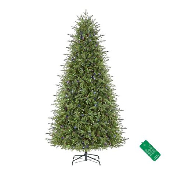 Home Depot's viral $600 Christmas tree will turn your home into a winter wonderland