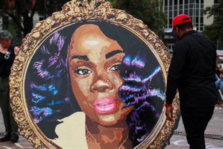 How Did Breonna Clayton die?