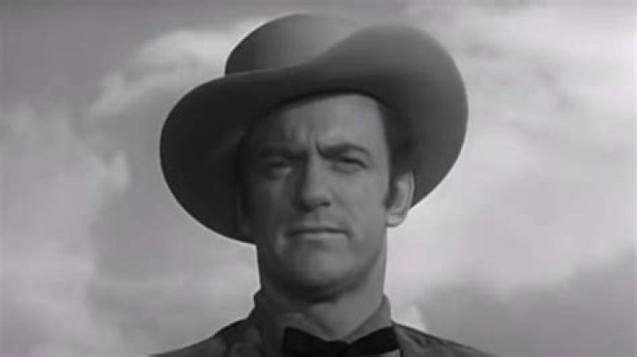 How John Wayne Got James Arness The Lead On Gunsmoke