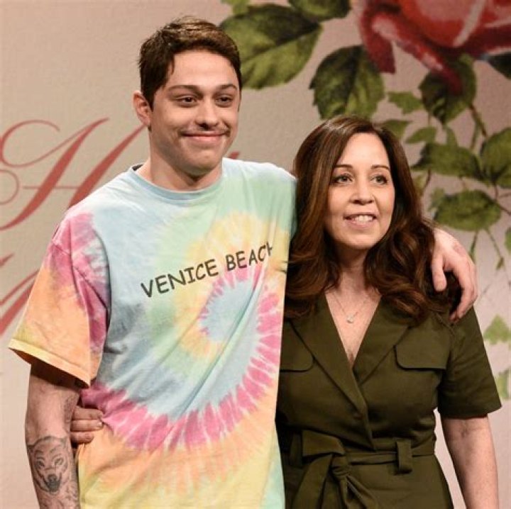 How Much of Bupkis Is Inspired by Pete Davidson’s Life