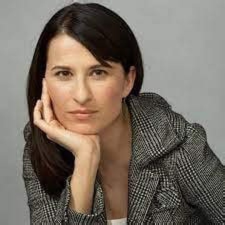 How Old Is Sheelah Kolhatkar According to Her Bio on Wikipedia? Information We Know About The Author