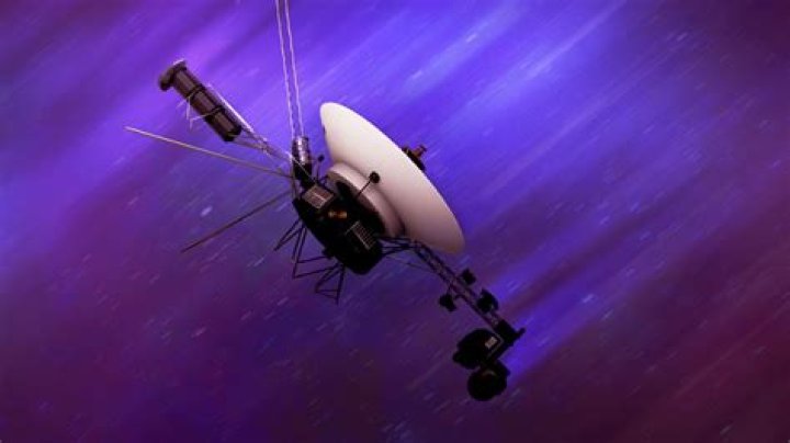 How the Story of Voyager's Doctor Affects Picard
