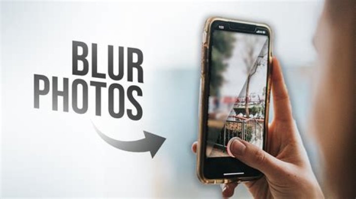 How to Blur a Photo on iPhone or Android?
