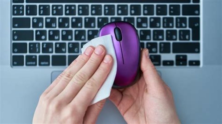 How to disinfect your mouse and keyboard