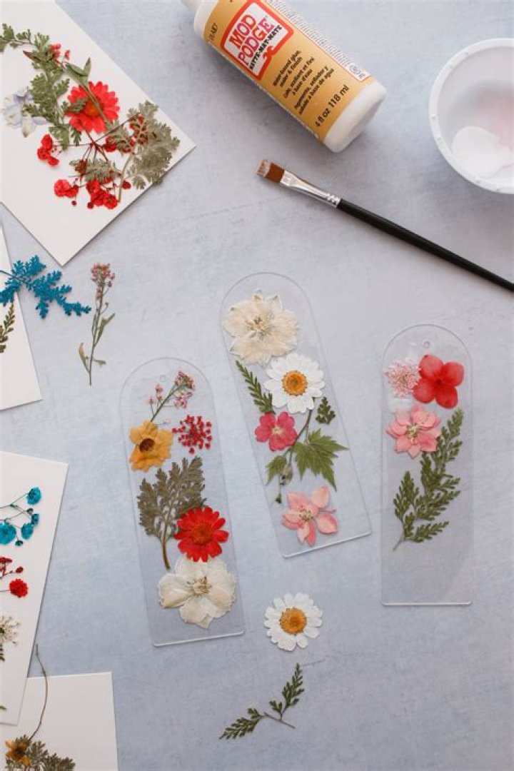 How To Make a Pressed Flower Art Business