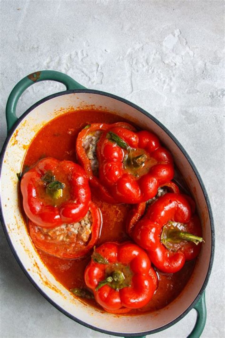 How to make stuffed capsicums or bell peppers