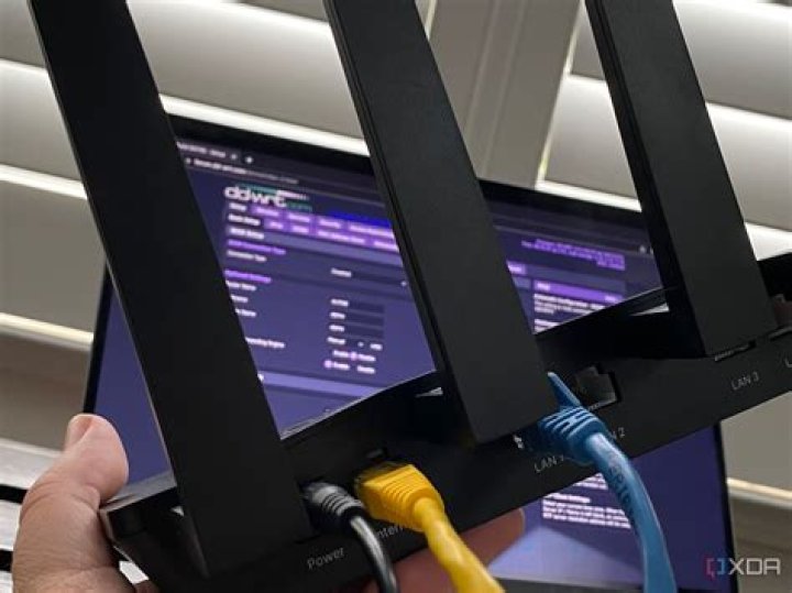 How to prioritize your network traffic with dd-wrt